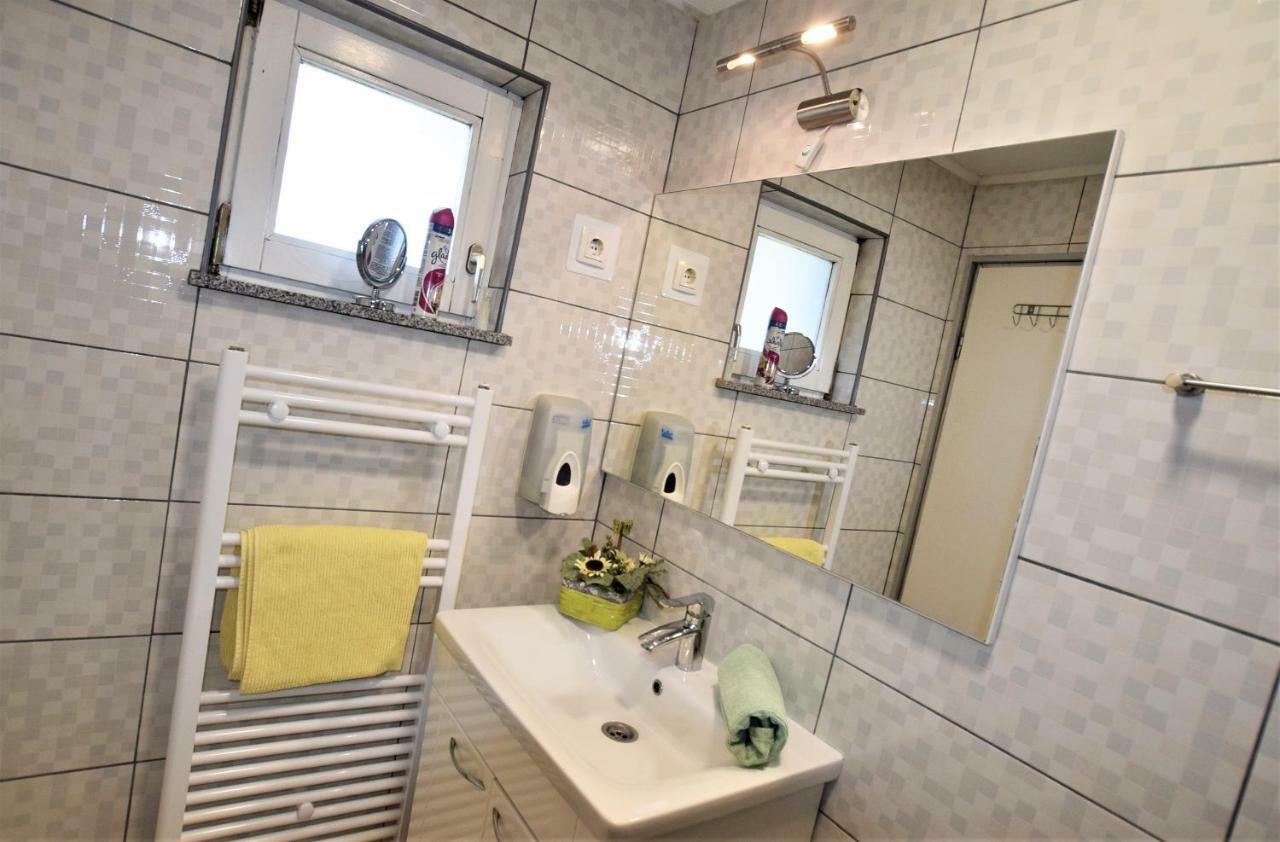 Apartment Gacka Otocac Exterior photo